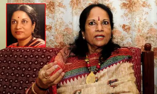 பிரபல பின்னணி பாடகி வாணி ஜெயராம் மறைவு; நடிகர் கமல்ஹாசன், இளையராஜா இரங்கல்