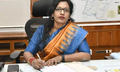 தேனி மாவட்ட புதிய கலெக்டராக ஷஜீவனா பொறுப்பேற்பு:பெண்கள், குழந்தைகள் நலனில் சிறப்பு கவனம் செலுத்துவேன் என உறுதி