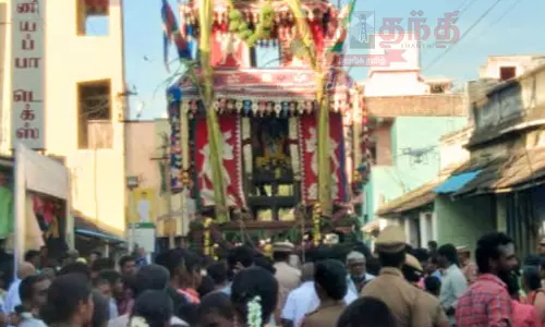 பாப்பாரப்பட்டி புதிய சுப்பிரமணிய சுவாமி கோவிலில்விநாயகர் தேரோட்டம்பக்தர்கள் வடம் பிடித்து இழுத்தனர்