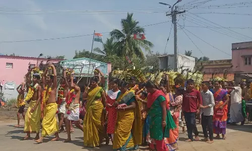 முருகன் கோவில்களில் சிறப்பு பூஜை