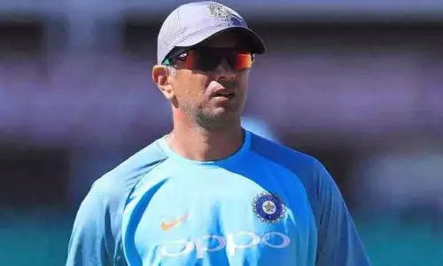 பீல்டிங்கில் கூடுதல் கவனம் செலுத்துகிறோம் - இந்திய பயிற்சியாளர் டிராவிட் பேட்டி