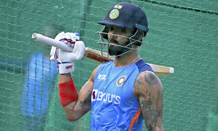 சிறந்த வீரர்கள் எப்போதும் சிறந்த தொடரை தேர்வு செய்கிறார்கள்...விராட் கோலியை புகழ்ந்த ஆஸ்திரேலிய வீரர்..!