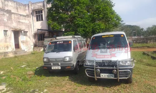 தஞ்சை, நாகை, திருவாரூர், மயிலாடுதுறை மாவட்டங்களில்போக்குவரத்து விதிகளை மீறி இயக்கப்பட்ட20 வாகனங்கள் பறிமுதல்; ரூ.5½ லட்சம் அபராதம் தஞ்சை, நாகை, திருவாரூர், மயிலாடுதுறை மாவட்டங்களில்போக்குவரத்து விதிகளை மீறி இயக்கப்பட்ட20 வாகனங்கள் பறிமுதல்; ரூ.5½ லட்சம் அபராதம்