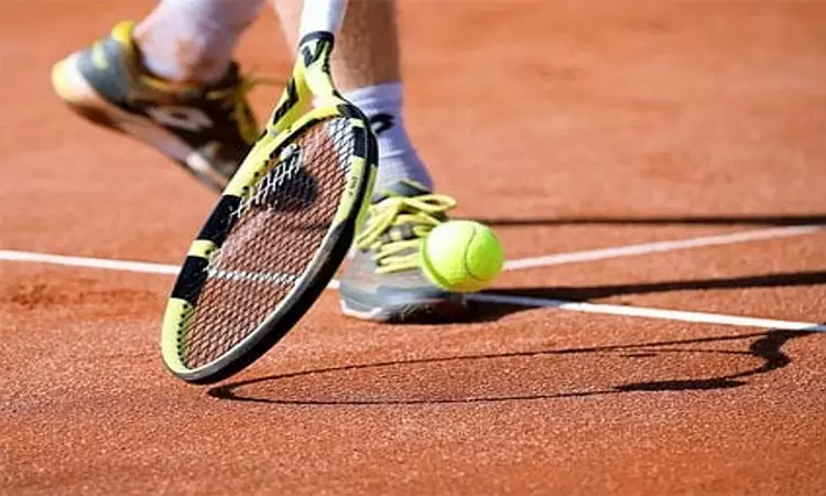 அபுதாபி ஓபன் டென்னிஸ்: பெலின்டா பென்சிச் அரைஇறுதிக்கு முன்னேற்றம் அபுதாபி ஓபன் டென்னிஸ்: பெலின்டா பென்சிச் அரைஇறுதிக்கு முன்னேற்றம்