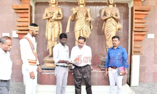 சீர்காழி தமிழிசை மூவர் மணிமண்டபத்தில் சீரமைப்பு பணிகள்