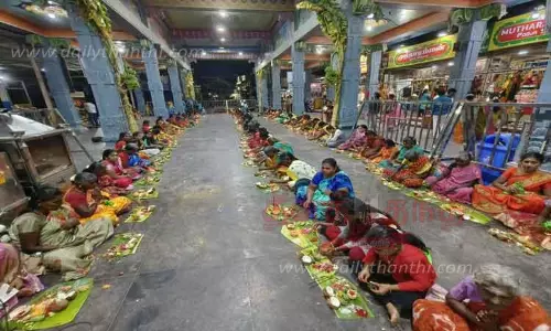முத்தாரம்மன் கோவிலில் மாவிளக்கு பூஜை