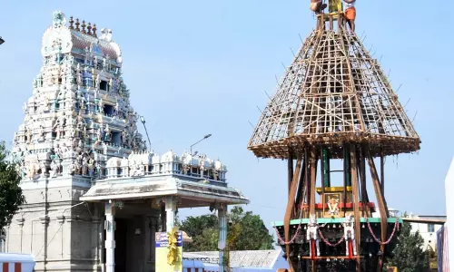 வெள்ளகோவில் வீரக்குமாரசாமி கோவில் மாசி மகா சிவன் ராத்திரி தேர் திருவிழா