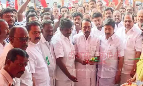 அ.தி.மு.க. ஆட்சி தான் மக்களுக்கு பொற்கால ஆட்சி;முன்னாள் அமைச்சர் கே.ஏ.செங்கோட்டையன் எம்.எல்.ஏ. பெருமிதம்