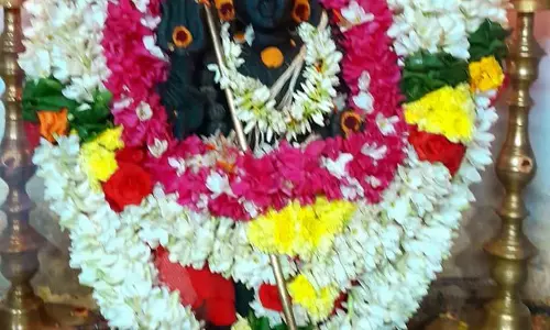 தேய்பிறை அஷ்டமியையொட்டிசிவன் கோவில்களில் காலபைரவருக்கு சிறப்பு பூஜை