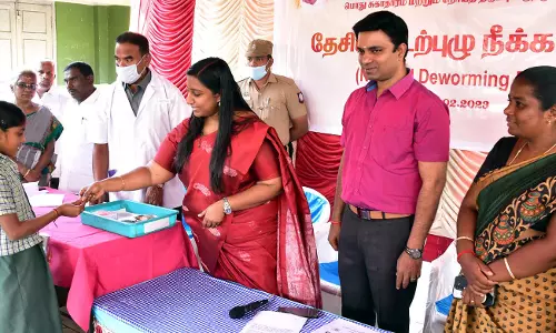 பள்ளி குழந்தைகளுக்கு குடற்புழு நீக்க மாத்திரை