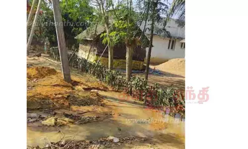 கொள்ளிடம் கூட்டுக்குடிநீர் திட்ட குழாயில் உடைப்பு