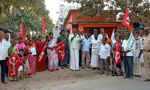 தமிழ்நாடு விவசாயிகள் சங்கம் சார்பில் ஆர்ப்பாட்டம்