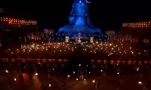 நாடு முழுவதும் மகா சிவராத்திரி கொண்டாட்டம்..!! - கோவை ஈஷா யோகா மையத்தில் ஜனாதிபதி பங்கேற்பு