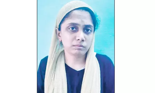 முன்னாள் எம்.பி. மஸ்தான் கொலை வழக்கில் தம்பி மகள் கைது