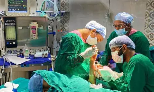 முதன்முறையாக எலும்பு முறிவுக்கு அறுவை சிகிச்சை