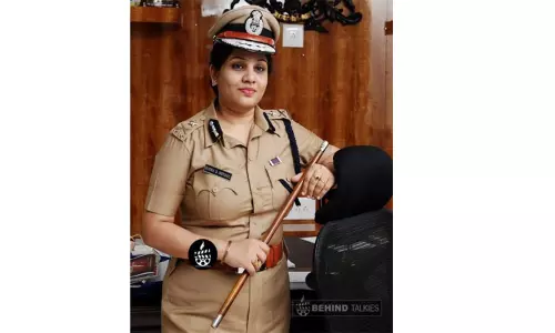 அரசின் தலைமை செயலாளரிடம் பெண் ஐ.ஏ.எஸ்., ஐ.பி.எஸ். அதிகாரிகள் புகார்