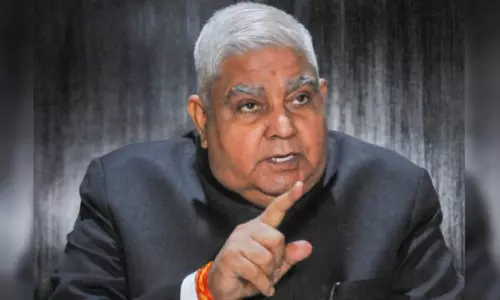 மாநிலங்களவையில் அமளி: 12 எதிர்க்கட்சி எம்.பி.க்கள் மீது உரிமை குழு விசாரணை