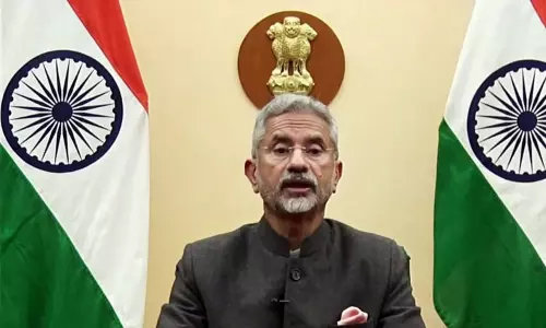 சர்வதேச அளவில் சக்தி வாய்ந்த, தனித்துவமிக்க நாடு என நாம் உலகிற்கு காட்ட முடியும்: மத்திய மந்திரி ஜெய்சங்கர் சர்வதேச அளவில் சக்தி வாய்ந்த, தனித்துவமிக்க நாடு என நாம் உலகிற்கு காட்ட முடியும்: மத்திய மந்திரி ஜெய்சங்கர்