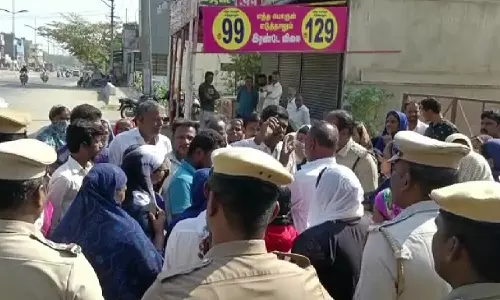 குடிநீர் வராததால் பொதுமக்கள் சாலை மறியல்