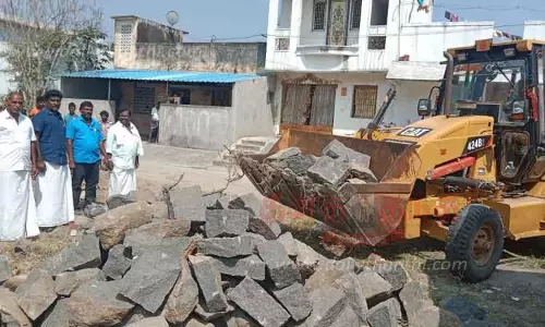 ஆக்கிரமிப்புகள் அகற்றம் ஆக்கிரமிப்புகள் அகற்றம்