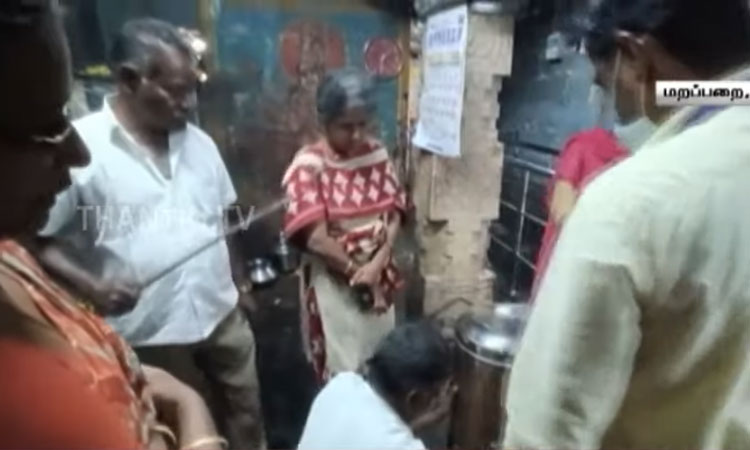 அரசுக்கு உண்டியல் பணத்தை தர முடியாது - அறநிலையத்துறை அதிகாரிகளுடன் பூசாரிகள் வாக்குவாதம்