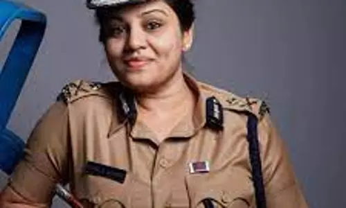 ரோகிணி சிந்தூரியால் பாதிக்கப்பட்ட பெண்களுக்காக போராடுகிறேன்ஐ.பி.எஸ். அதிகாரி ரூபா டுவிட்டரில் கருத்து ரோகிணி சிந்தூரியால் பாதிக்கப்பட்ட பெண்களுக்காக போராடுகிறேன்ஐ.பி.எஸ். அதிகாரி ரூபா டுவிட்டரில் கருத்து