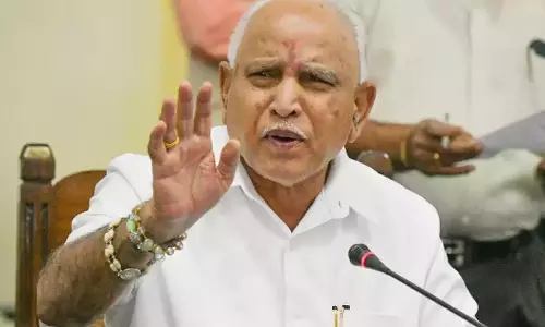 வேறு தொகுதியை தேடும் சித்தராமையாவுக்கு தோல்வி பயமா? வேறு தொகுதியை தேடும் சித்தராமையாவுக்கு தோல்வி பயமா?