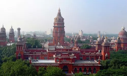 சென்னை ஐகோர்ட்டின் கூடுதல் நீதிபதியாக லட்சுமி நாராயணன் நியமனம்! சென்னை ஐகோர்ட்டின் கூடுதல் நீதிபதியாக லட்சுமி நாராயணன் நியமனம்!