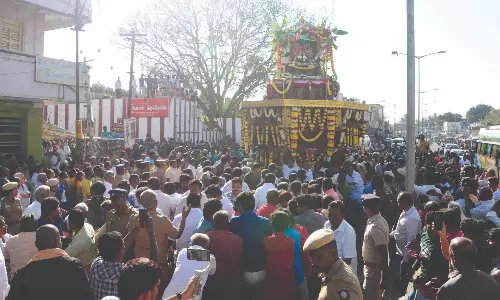 உடுமலை மாரியம்மன் கோவில் புதிய தேர் வெள்ளோட்டம்