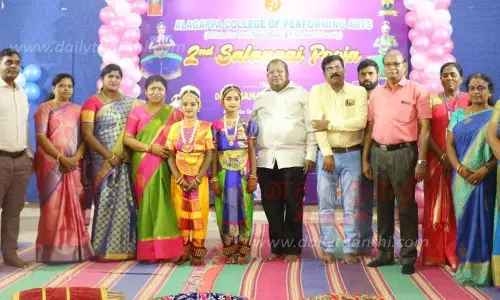 காரைக்குடி அழகப்பா நிகழ் கலைக்கல்லூரி சார்பில்- மாணவிகளின் பரத நாட்டிய விழா காரைக்குடி அழகப்பா நிகழ் கலைக்கல்லூரி சார்பில்- மாணவிகளின் பரத நாட்டிய விழா