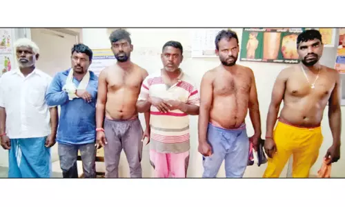 தமிழக மீனவர்களை இரும்பு குழாயால் தாக்கிய இலங்கை கடற்படையினர்