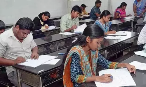 குரூப் 2 தேர்வு: பதிவெண் மாறியதால் பாதிக்கப்பட்ட தேர்வர்கள் தேர்வெழுத கூடுதல் நேரம் வழங்கப்படும் - டிஎன்பிஎஸ்சி