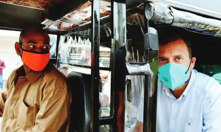 கேரளாவில்  2021 ஆம் ஆண்டு ராகுல்காந்தி பயணம் செய்த ஆட்டோவின் டிரைவர் நேற்று நடந்த விபத்தில் மரணம்