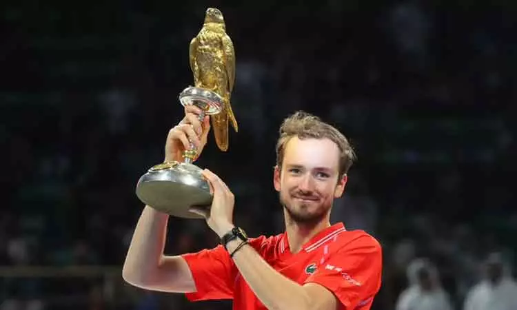 கத்தார் ஓபன் டென்னிஸ் - முர்ரேவை வீழ்த்தி மெத்வதேவ் சாம்பியன் கத்தார் ஓபன் டென்னிஸ் - முர்ரேவை வீழ்த்தி மெத்வதேவ் சாம்பியன்