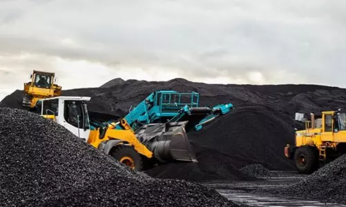 இந்தியாவில் நிலக்கரி உற்பத்தி 16 சதவீதம் அதிகரிப்பு..! இந்தியாவில் நிலக்கரி உற்பத்தி 16 சதவீதம் அதிகரிப்பு..!