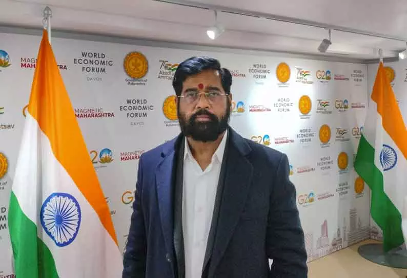 மும்பையில் சாக்கடைகள் தூர்வாரும் பணி முதல் வாரத்தில் தொடங்கும்- ஷிண்டே தகவல் மும்பையில் சாக்கடைகள் தூர்வாரும் பணி முதல் வாரத்தில் தொடங்கும்- ஷிண்டே தகவல்