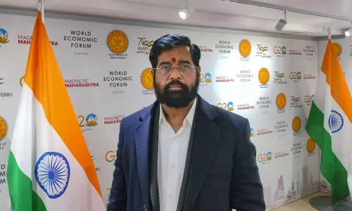 மும்பையில் சாக்கடைகள் தூர்வாரும் பணி முதல் வாரத்தில் தொடங்கும்- ஷிண்டே தகவல்