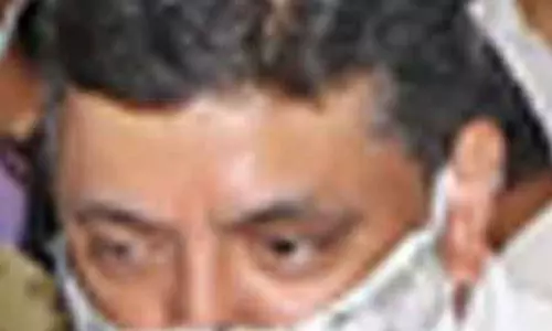 நிதி பற்றாக்குறையை குறைத்து வருகிறோம்