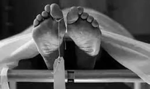 கவுந்தப்பாடி அருகே வீடு தீப்பிடித்து எரிந்ததில் உடல் கருகி விவசாயி பலி