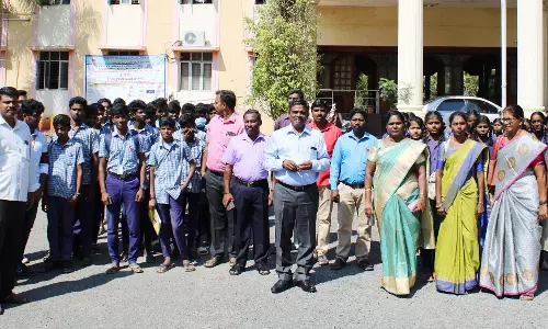 பள்ளி மாணவர்களுக்கான களப்பயணம் பள்ளி மாணவர்களுக்கான களப்பயணம்