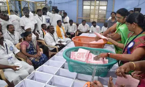 தபால் வாக்குகள் விவரம் தபால் வாக்குகள் விவரம்