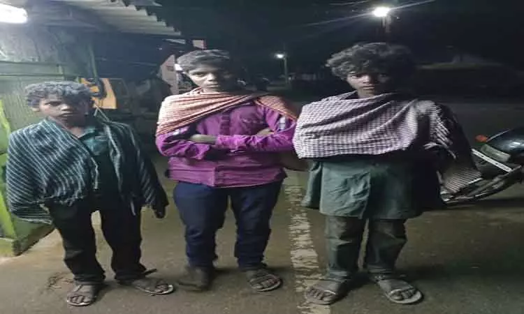 வால்பாறையில் மலைவாழ் மாணவர்கள் 3 பேர் மாயம்