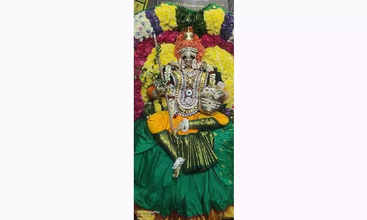 மேல்மலையனூர்அங்காளபரமேஸ்வரி அம்மன் கோவிலில் கும்பப்படையல் விழா மேல்மலையனூர்அங்காளபரமேஸ்வரி அம்மன் கோவிலில் கும்பப்படையல் விழா