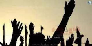 ஆக்கிரமித்து கட்டிய வீட்டை அகற்றக்கோரி முற்றுகை போராட்டம்