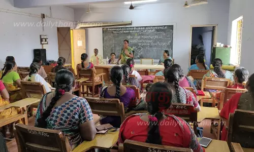 தன்னார்வலர்களுக்கு வாழ்வியல் திறன் பயிற்சி