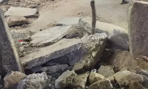 தினத்தந்தி புகார் ெபட்டி