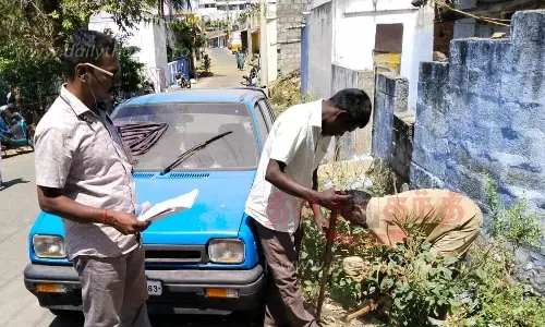 நகராட்சிக்கு வரி செலுத்தாத வீடுகளின் குடிநீர் இணைப்பு துண்டிப்பு