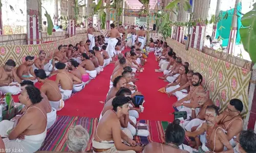 சிதம்பரம் நடராஜர் கோவிலில் மகா அபிஷேகம்