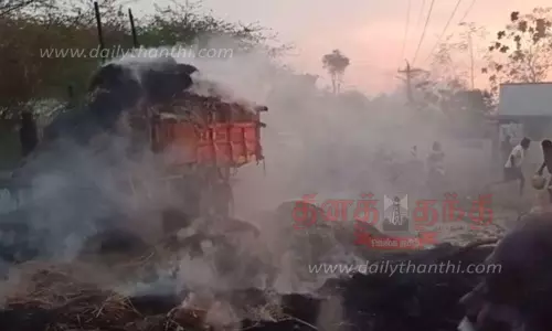 டிராக்டர் டிப்பர் தீயில் எரிந்து நாசம்