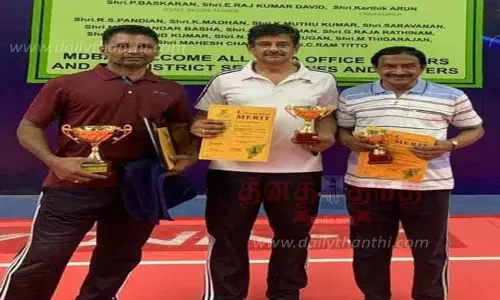 மதுரையில் நடந்த மூத்தோர் இறகுபந்து விளையாட்டு:ஈரோடு வீரர்கள் தேசிய போட்டிக்கு தேர்வு